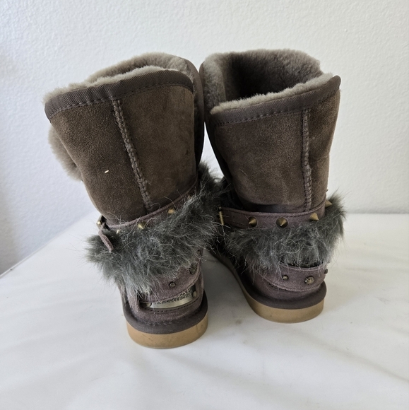 Australia Luxe Hatchet Short Boot Shearling Lining Size 9 in Brown - Picture 5 of 16